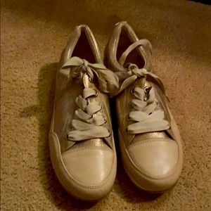 Paul Green lace up tennis shoes